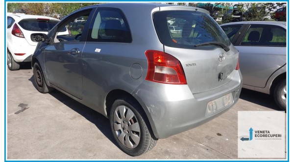 TOYOTA YARIS  del 2006 parti usate e ricambi - Tipo Motore 2SZFE