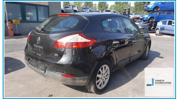 RENAULT MEGANE 3a Serie  del 2009 parti usate e ricambi - Tipo Motore K9KJ8