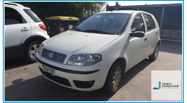 FIAT PUNTO CLASSIC 2U del 2009 parti usate e ricambi - Tipo Motore 188A4000