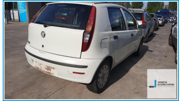 FIAT PUNTO CLASSIC 2U del 2009 parti usate e ricambi - Tipo Motore 188A4000