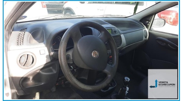 FIAT PUNTO CLASSIC 2U del 2009 parti usate e ricambi - Tipo Motore 188A4000