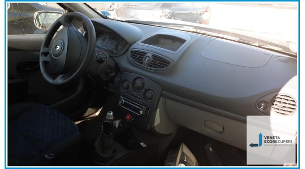RENAULT CLIO 3a Serie  del 2007 parti usate e ricambi - Tipo Motore D4FD7