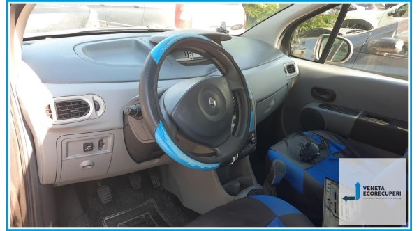 RENAULT MODUS 2a Serie  del 2009 parti usate e ricambi - Tipo Motore D4FD7