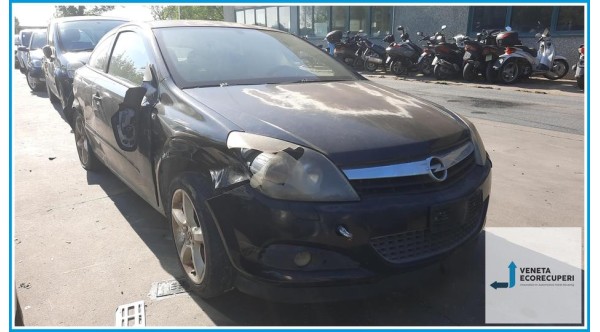 OPEL ASTRA A04 del 2008 parti usate e ricambi - Tipo Motore Z17DTR