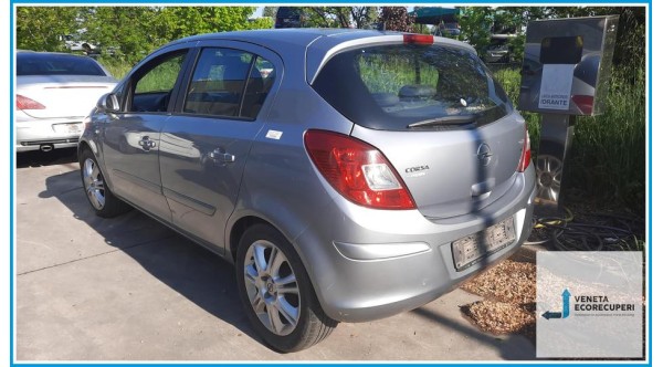 OPEL CORSA S07 del 2007 parti usate e ricambi - Tipo Motore Z13DTH