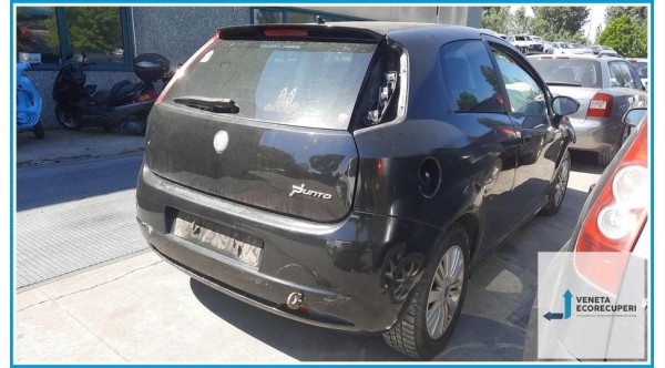FIAT GRANDE PUNTO 2Y del 2006 parti usate e ricambi - Tipo Motore 199A2000