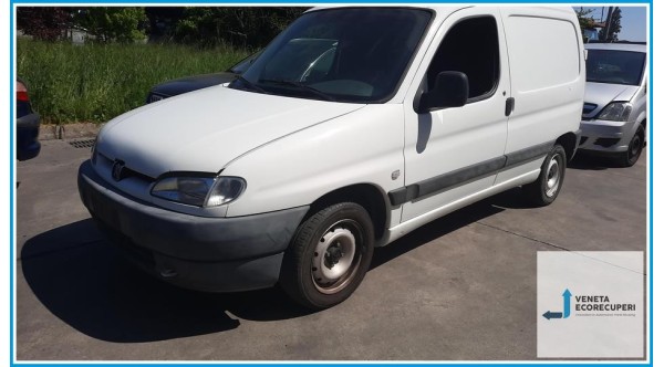 PEUGEOT RANCH  del 1999 parti usate e ricambi - Tipo Motore WJZ