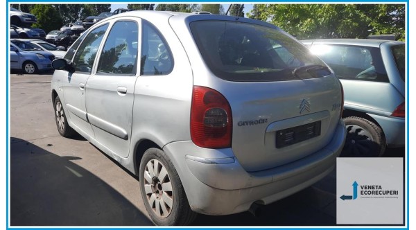 CITROEN XSARA PICASSO  del 2004 parti usate e ricambi - Tipo Motore 9HY