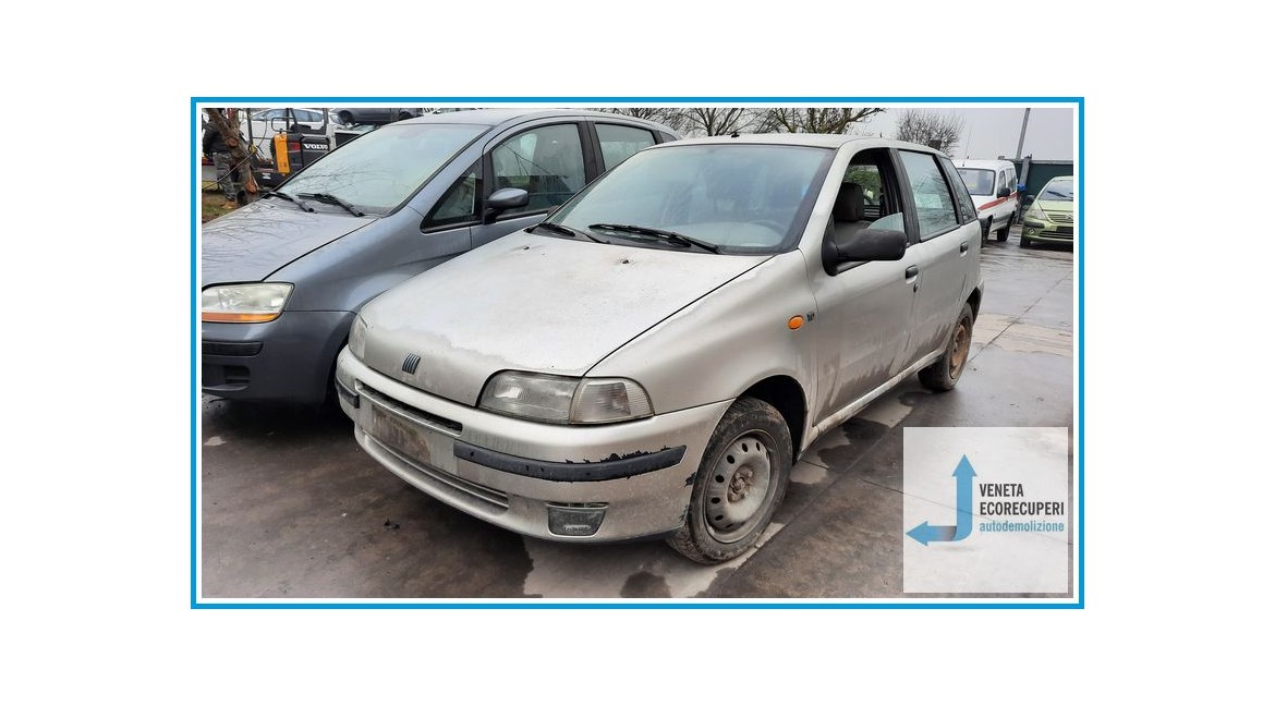 FIAT PUNTO 1a Serie  del 1995 parti usate e ricambi