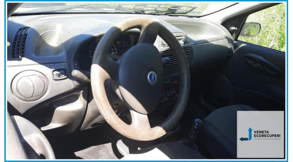 FIAT PUNTO 2U del 2007 parti usate e ricambi - Tipo Motore 188A4000