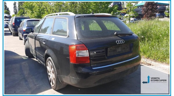 AUDI A4 8E del 2004 parti usate e ricambi - Tipo Motore AVF