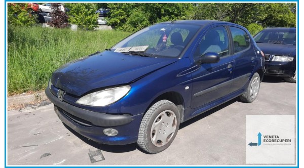 PEUGEOT 206  del 2002 parti usate e ricambi - Tipo Motore HFX