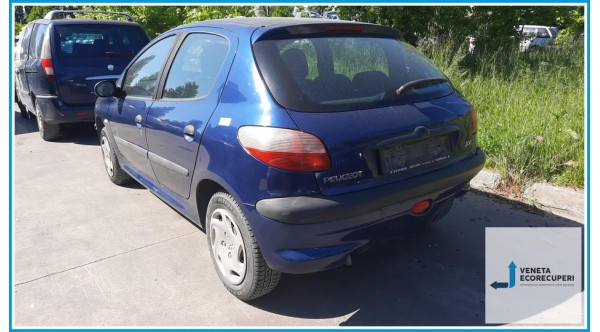 PEUGEOT 206  del 2002 parti usate e ricambi - Tipo Motore HFX