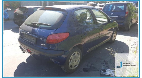 PEUGEOT 206  del 2002 parti usate e ricambi - Tipo Motore HFX