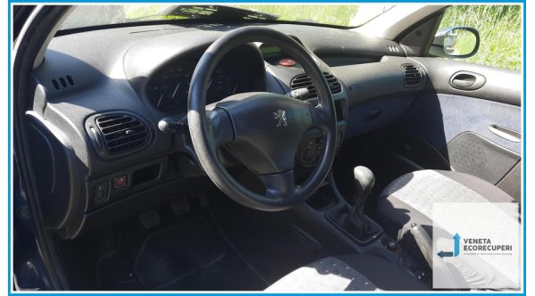 PEUGEOT 206  del 2002 parti usate e ricambi - Tipo Motore HFX