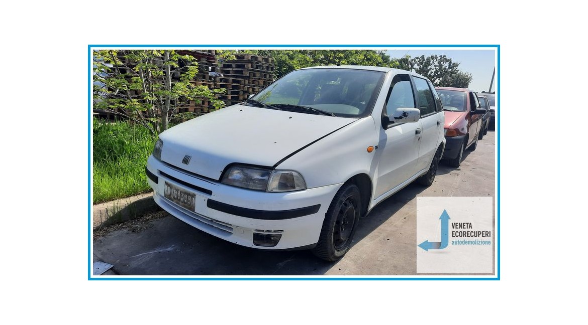 FIAT PUNTO 1a Serie  del 1994 parti usate e ricambi