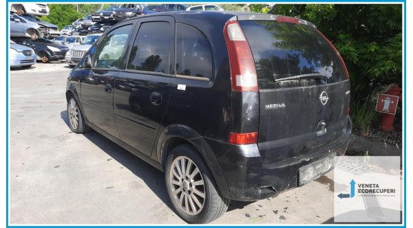OPEL MERIVA X03 del 2004 parti usate e ricambi - Tipo Motore Z17DTH