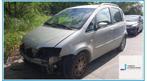 FIAT IDEA 4D/2S del 2004 parti usate e ricambi - Tipo Motore 188A9000