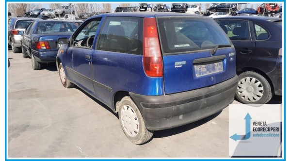 FIAT PUNTO 1a Serie  del 1997 parti usate e ricambi