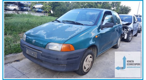 FIAT PUNTO 1a Serie  del 1996 parti usate e ricambi