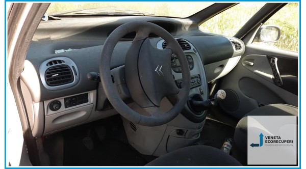 CITROEN XSARA PICASSO  del 2005 parti usate e ricambi - Tipo Motore 9HZ