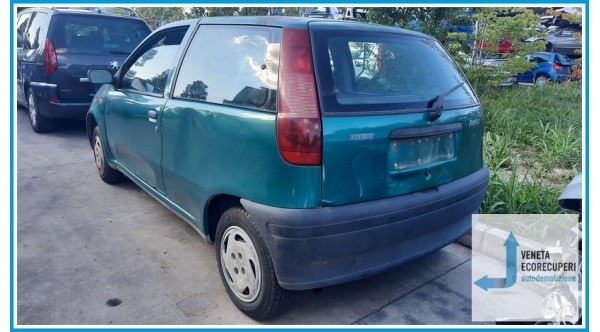 FIAT PUNTO 1a Serie  del 1996 parti usate e ricambi