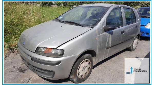 FIAT PUNTO 1N/1P del 2002 parti usate e ricambi - Tipo Motore 188A4000