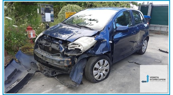 TOYOTA YARIS  del 2010 parti usate e ricambi - Tipo Motore 1KRFE