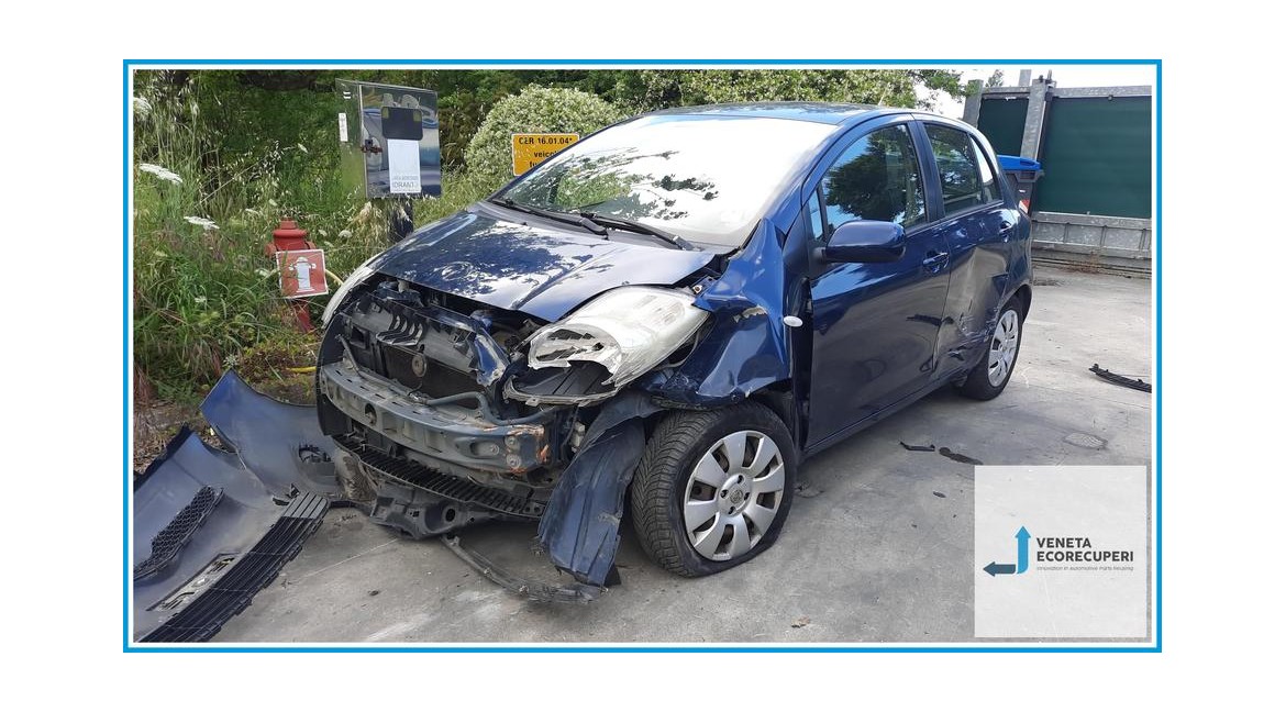 TOYOTA YARIS  del 2010 parti usate e ricambi - Tipo Motore 1KRFE