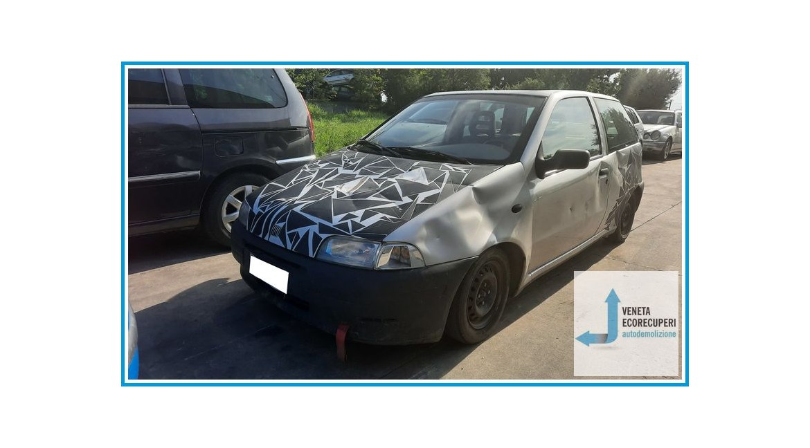 FIAT PUNTO 1a Serie  del 1996 parti usate e ricambi