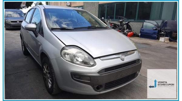 FIAT PUNTO EVO 3J del 2010 parti usate e ricambi - Tipo Motore 350A1000