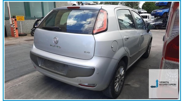 FIAT PUNTO EVO 3J del 2010 parti usate e ricambi - Tipo Motore 350A1000