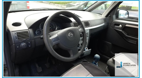 OPEL MERIVA X03 del 2004 parti usate e ricambi - Tipo Motore Y17DT
