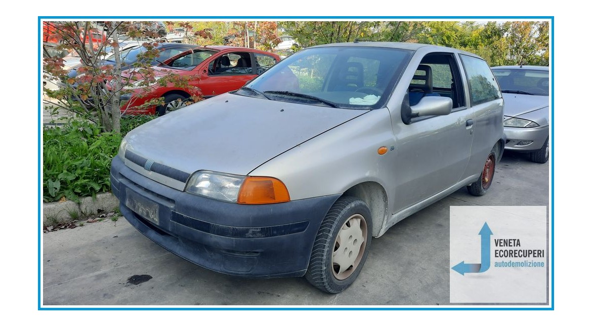 FIAT PUNTO 1a Serie  del 1998 parti usate e ricambi