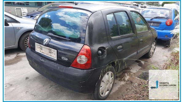 RENAULT CLIO 2a Serie  del 2003 parti usate e ricambi - Tipo Motore K9KA7