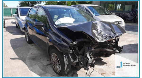 FIAT PUNTO 51 del 2012 parti usate e ricambi - Tipo Motore 169A4000
