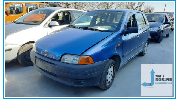 FIAT PUNTO 1a Serie  del 1998 parti usate e ricambi