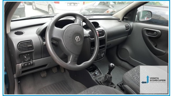 OPEL CORSA X01 del 2001 parti usate e ricambi - Tipo Motore Z12XE