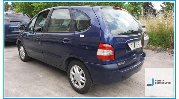 RENAULT SCENIC 2a Serie  del 2002 parti usate e ricambi - Tipo Motore K4MA7