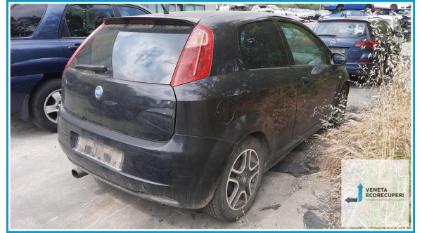 FIAT GRANDE PUNTO 2Y del 2007 parti usate e ricambi - Tipo Motore 199A3000