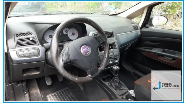 FIAT GRANDE PUNTO 2Y del 2007 parti usate e ricambi - Tipo Motore 199A3000
