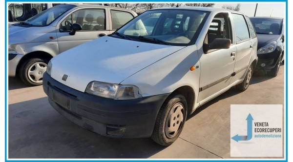 FIAT PUNTO 1a Serie  del 1996 parti usate e ricambi