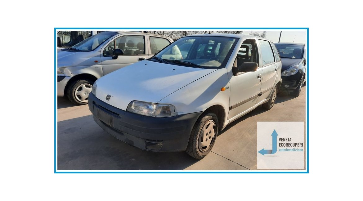 FIAT PUNTO 1a Serie  del 1996 parti usate e ricambi