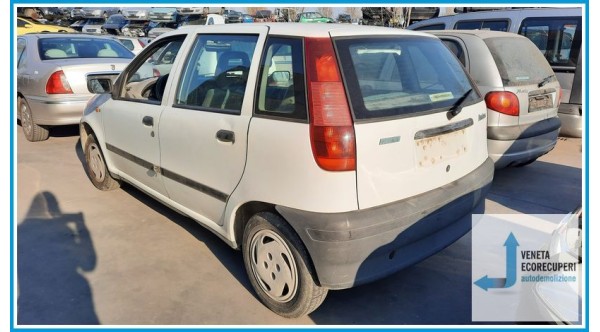 FIAT PUNTO 1a Serie  del 1996 parti usate e ricambi