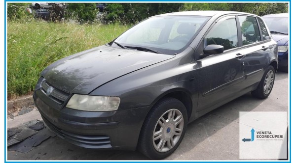 FIAT STILO 2V del 2006 parti usate e ricambi - Tipo Motore 192A8000
