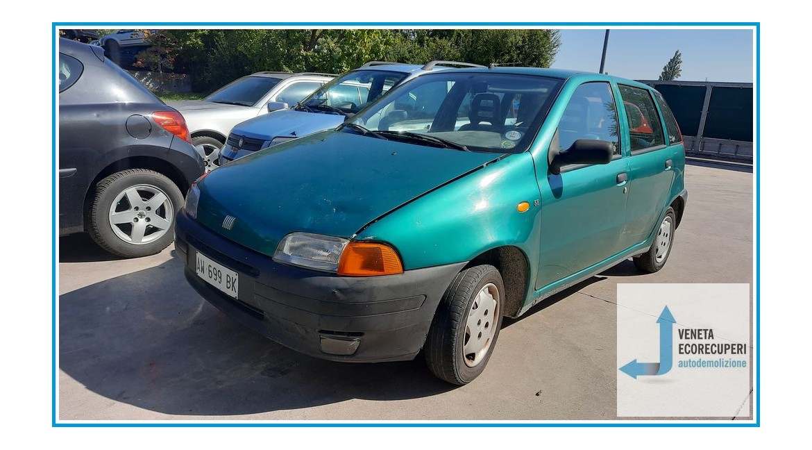 FIAT PUNTO 1a Serie  del 1997 parti usate e ricambi