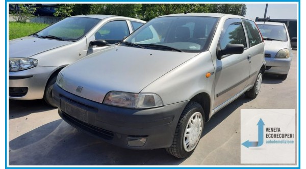 FIAT PUNTO 1a Serie  del 1998 parti usate e ricambi