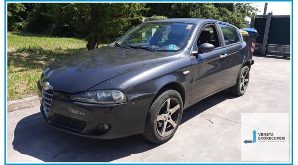 ALFA ROMEO 147 W8 del 2007 parti usate e ricambi - Tipo Motore 937A3000