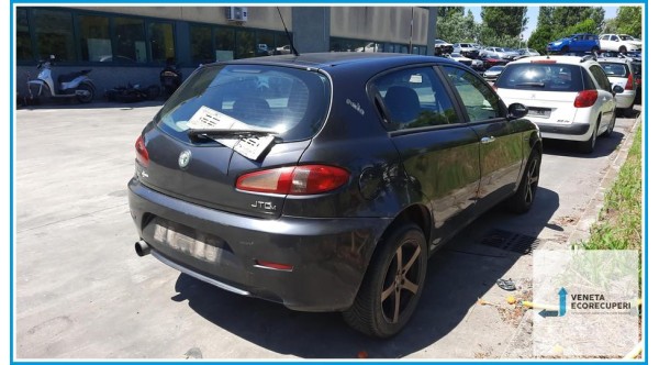 ALFA ROMEO 147 W8 del 2007 parti usate e ricambi - Tipo Motore 937A3000