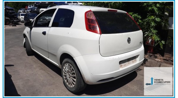 FIAT GRANDE PUNTO VAN 4C del 2010 parti usate e ricambi - Tipo Motore 350A1000